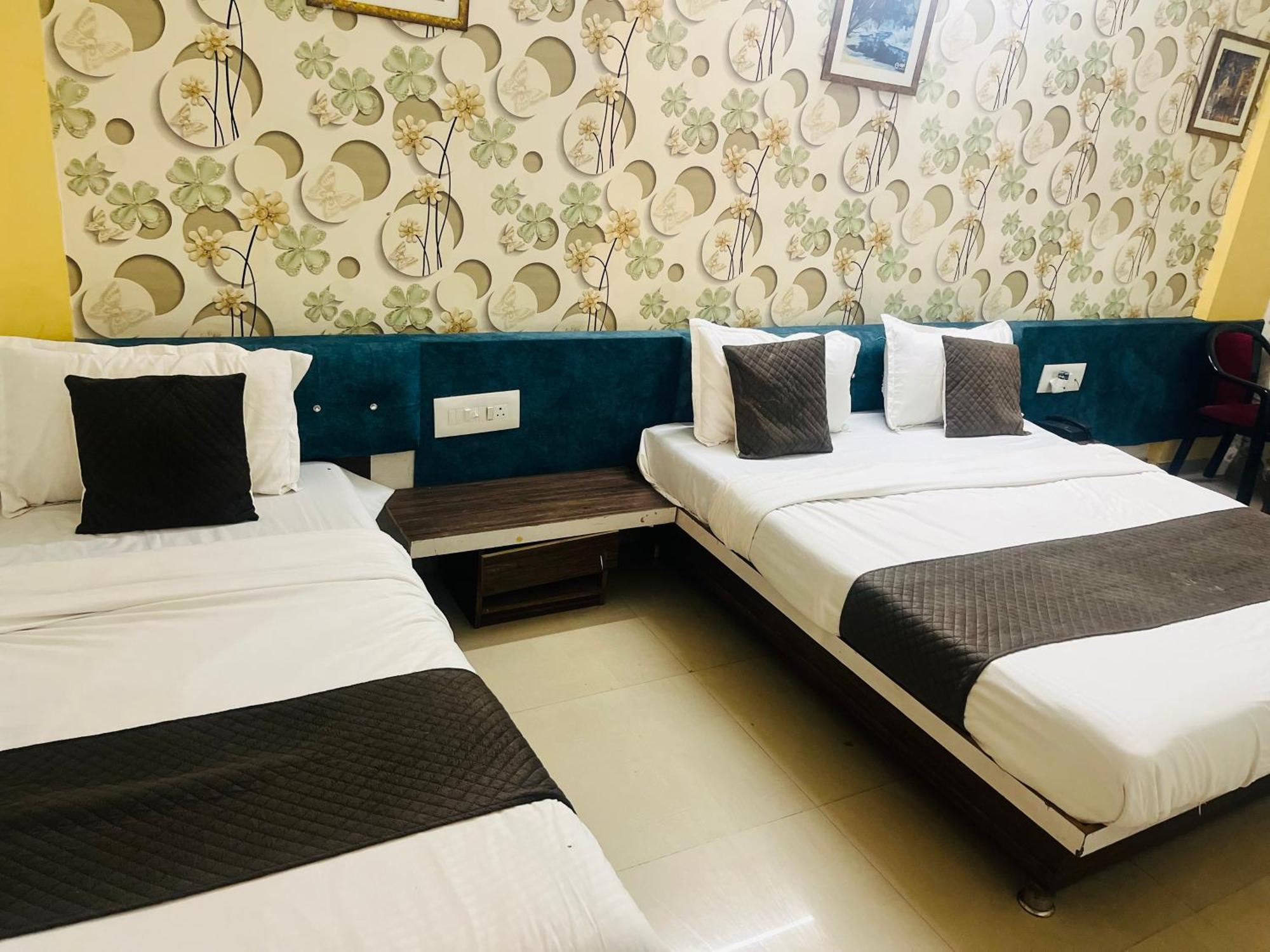 Hotel Nilkanth,Ahmedabad Exterior foto