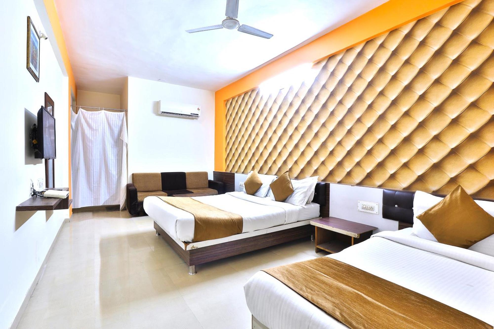 Hotel Nilkanth,Ahmedabad Exterior foto
